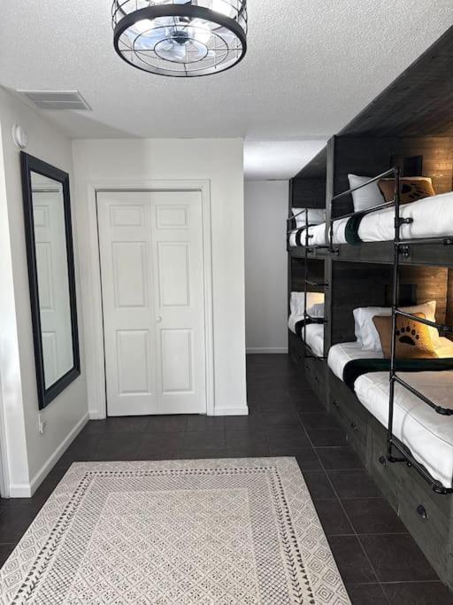 Relax At Forge Chalet Tranquil Retreat Near Attractions Pigeon Forge Bagian luar foto