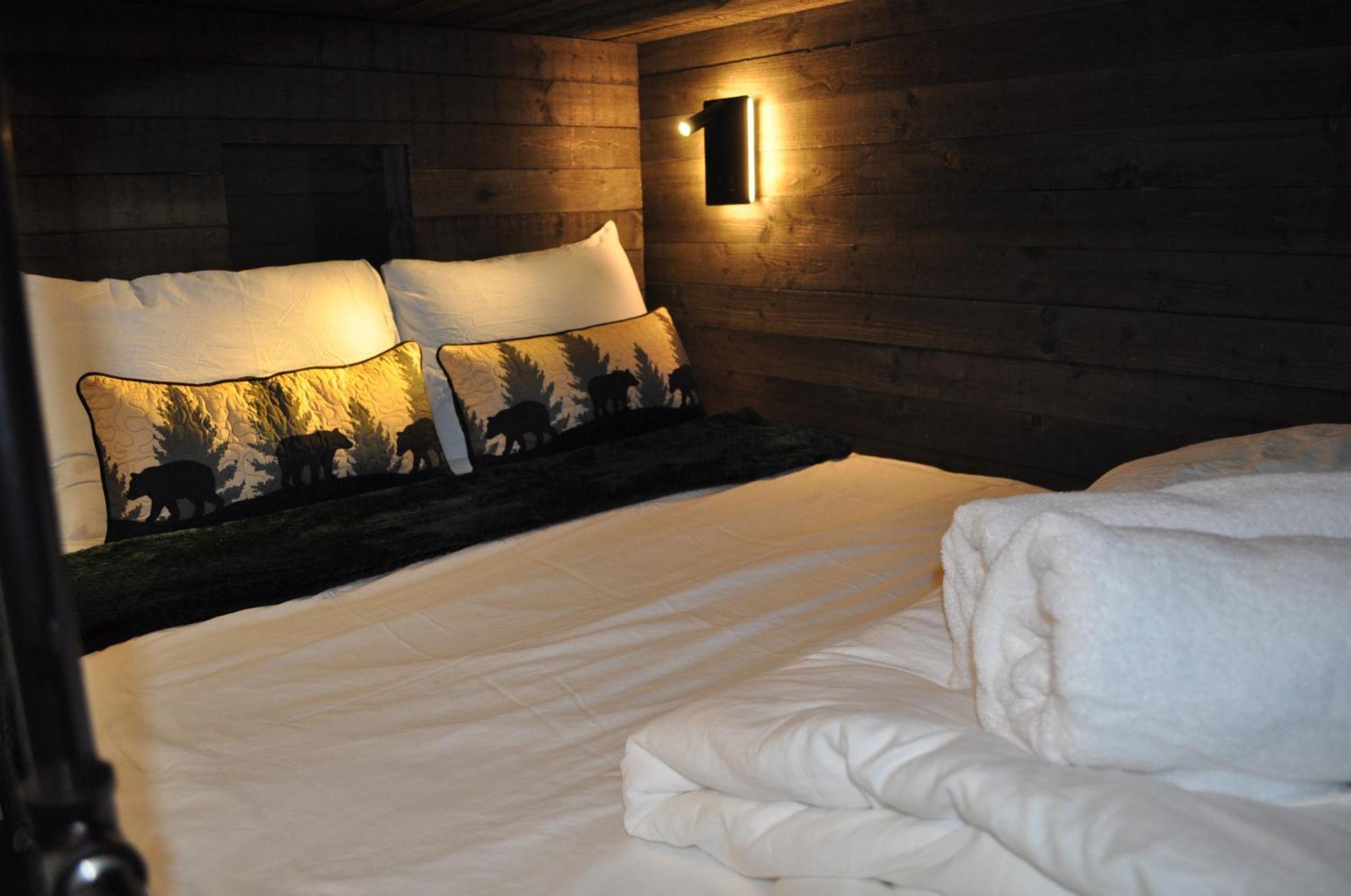 Relax At Forge Chalet Tranquil Retreat Near Attractions Pigeon Forge Bagian luar foto