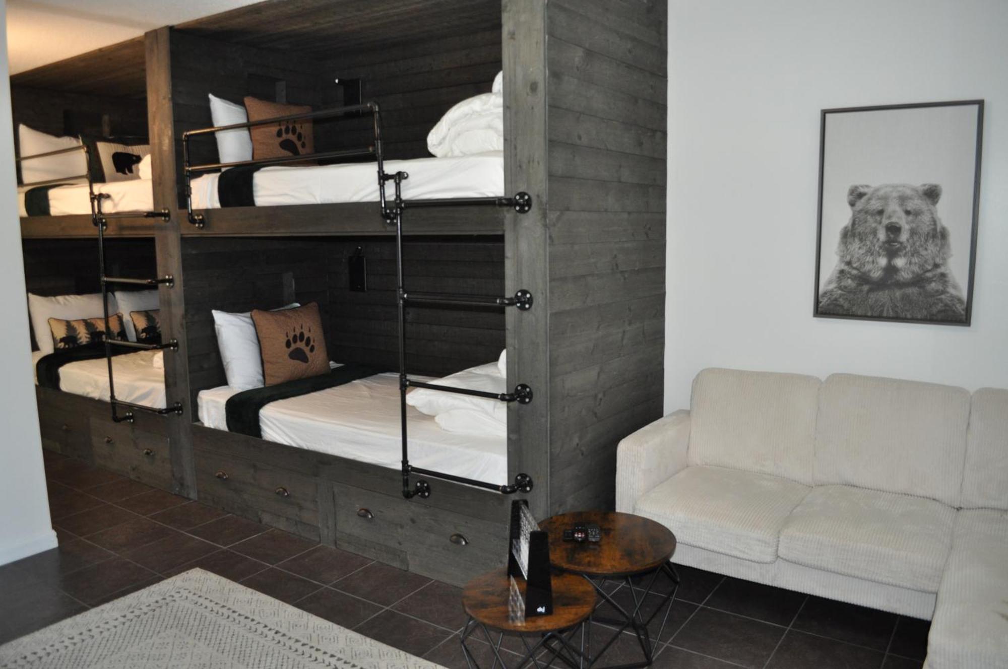 Relax At Forge Chalet Tranquil Retreat Near Attractions Pigeon Forge Bagian luar foto